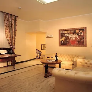 Aberdeen Otel