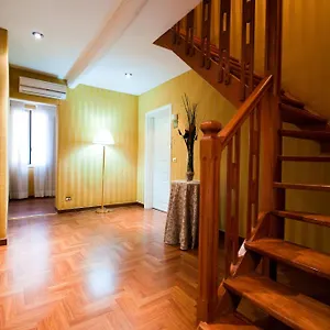 Trevi 41 Otel