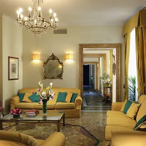 Borghese Contemporary Otel