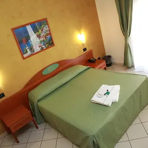 Otel Dore ***